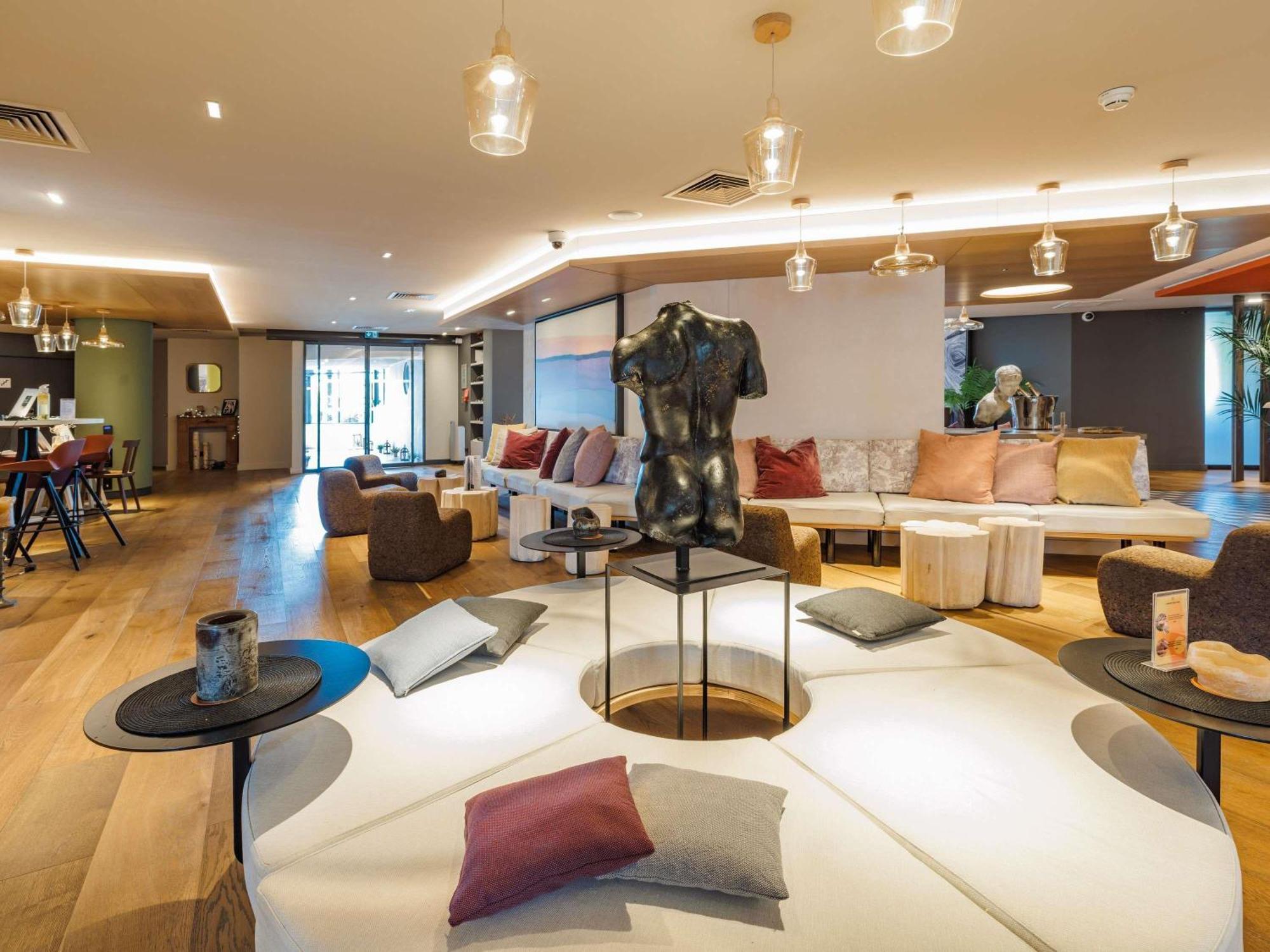 Mercure Valence Valence  Kültér fotó
